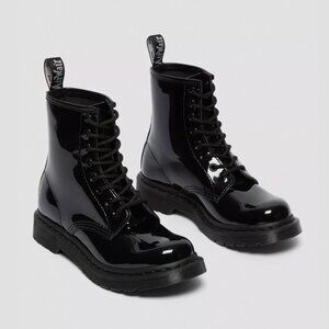 EUC Dr. Martens 1460 Mono Patent Leather Lace Up Boots Black Women's EU 39/US 8